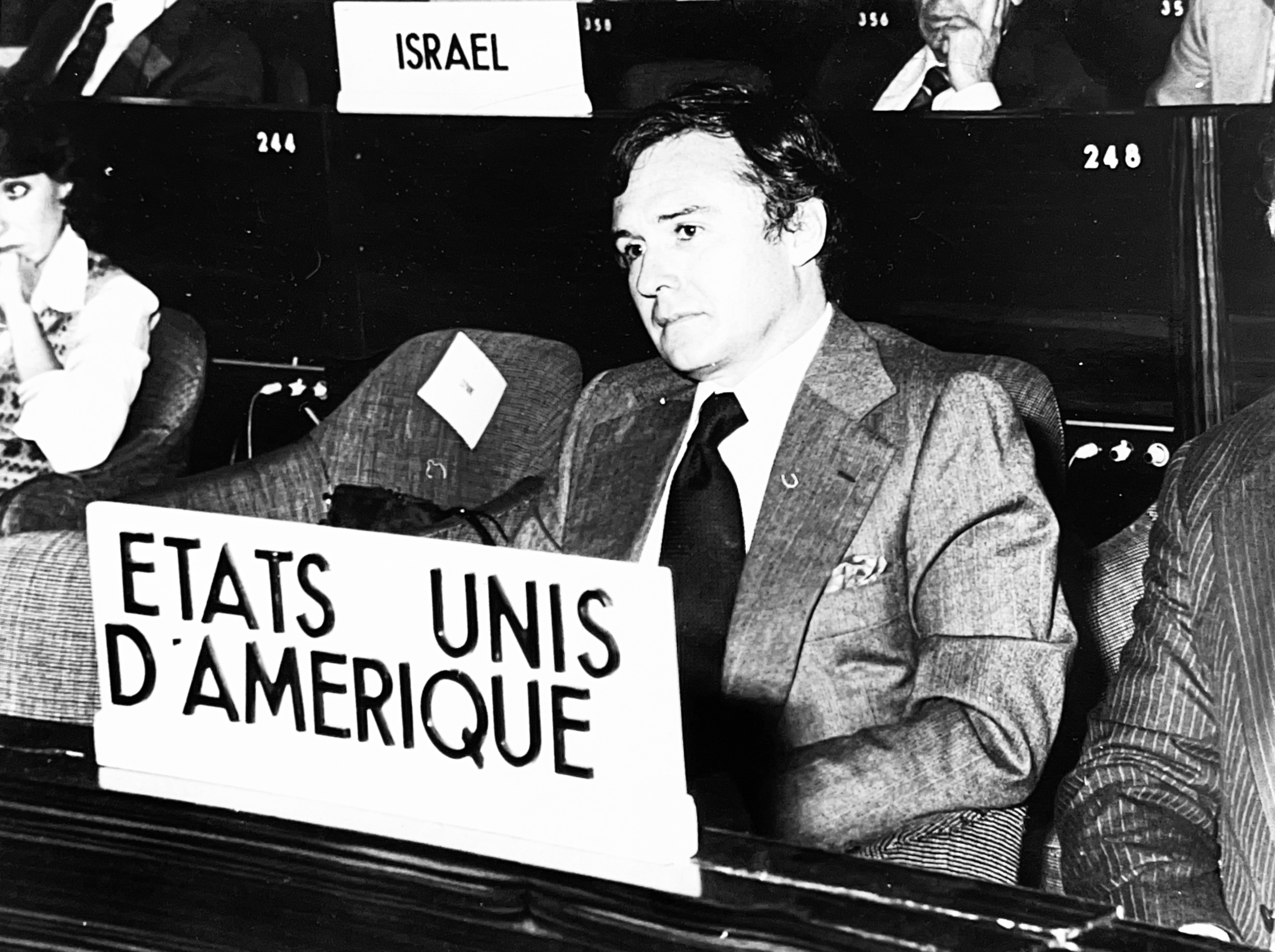 Mayor MAF speaking at the UN about Puerto Rico, 1980s